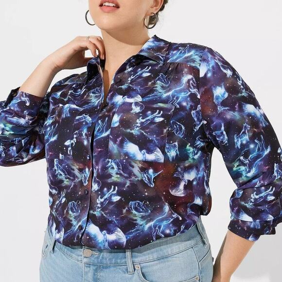 Torrid Plus Size 6 Animals of Harry Potter Galaxy Madison Button Front Blouse - Picture 2 of 4